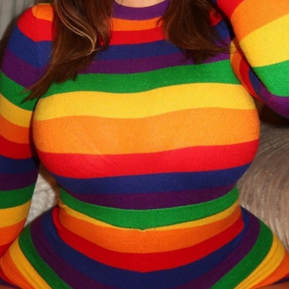 ‼LAST ONE‼️ Plus Size Rainbow Long Sleeve Bodysuit